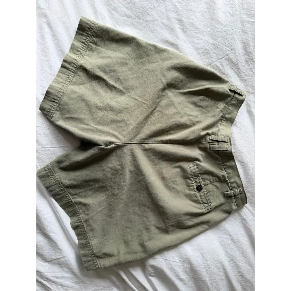 Vintage 1990s Liz Claiborne Lizwear Pleated Olive Green Cotton Shorts